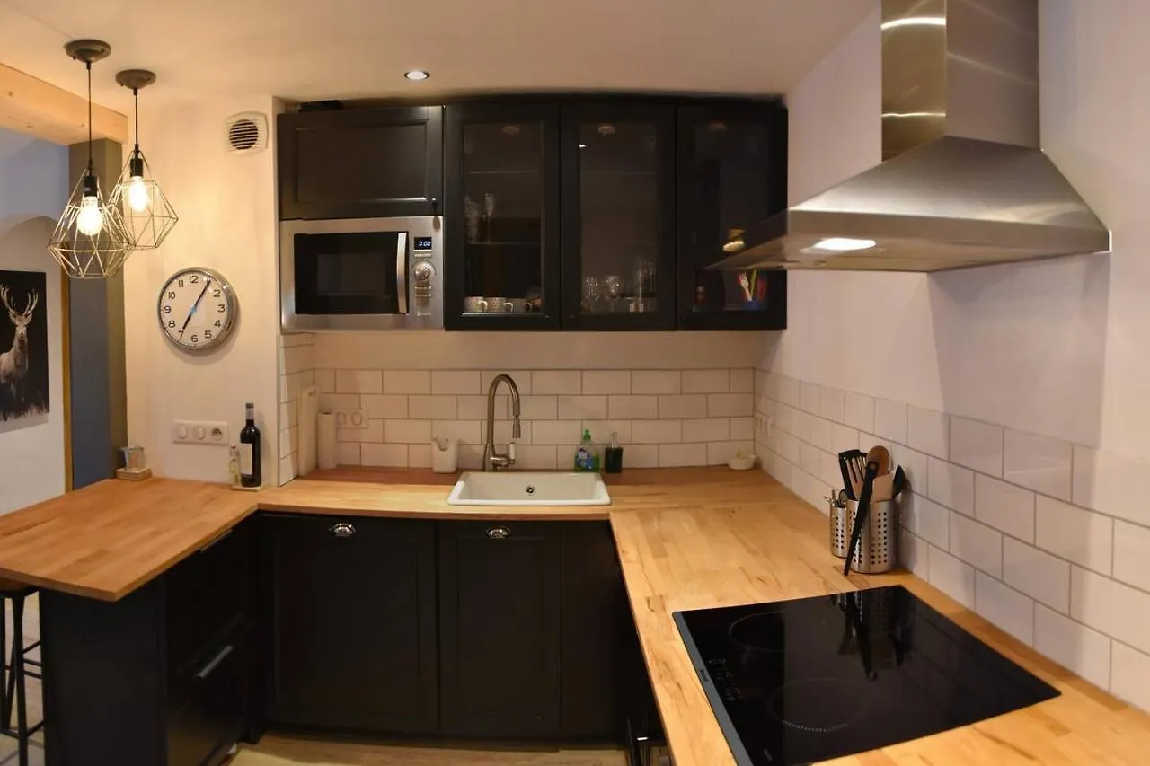 Lovely 2 Bed Apartment In Morzine With Garden
