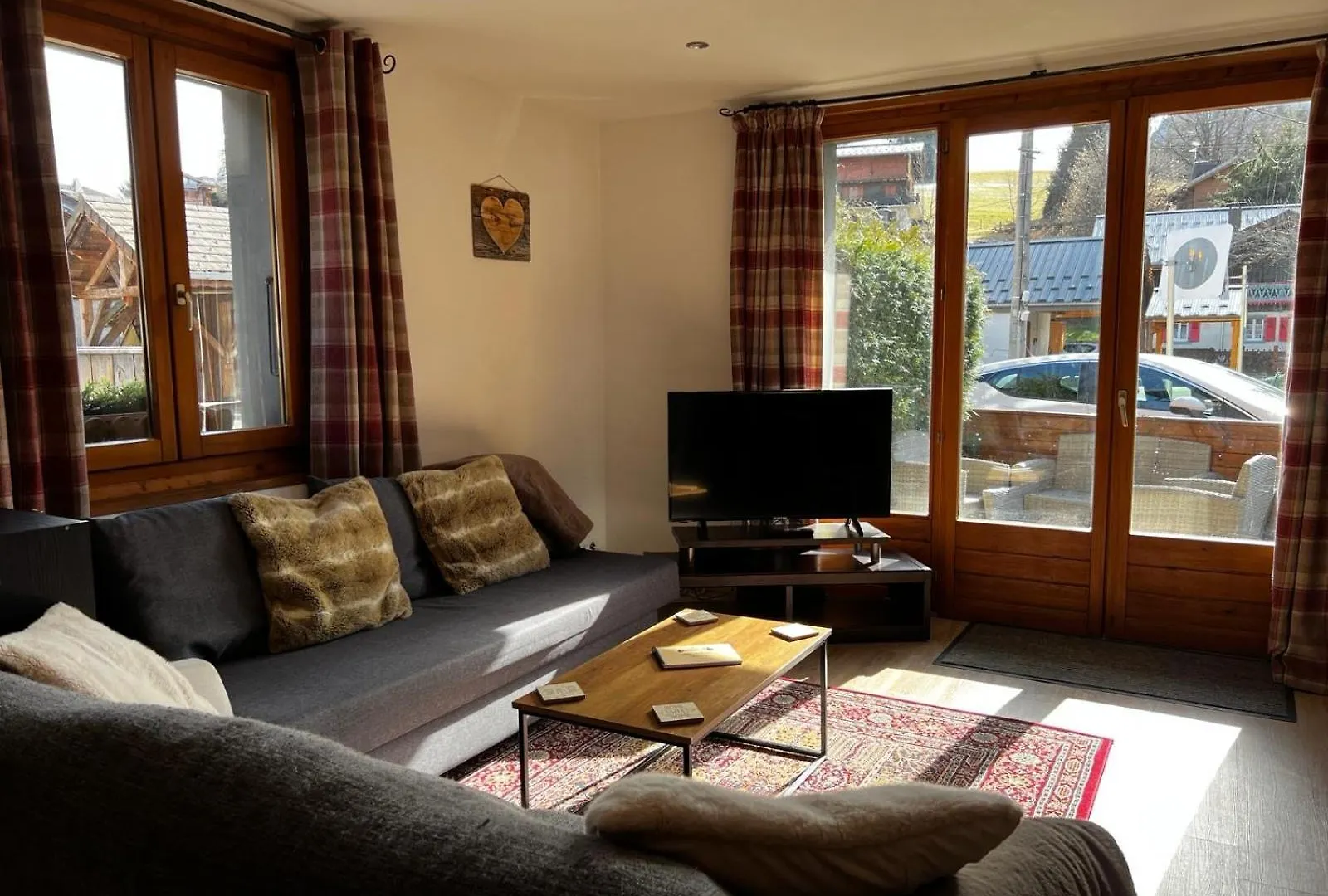 Lovely 2 Bed Apartment In Morzine With Garden
